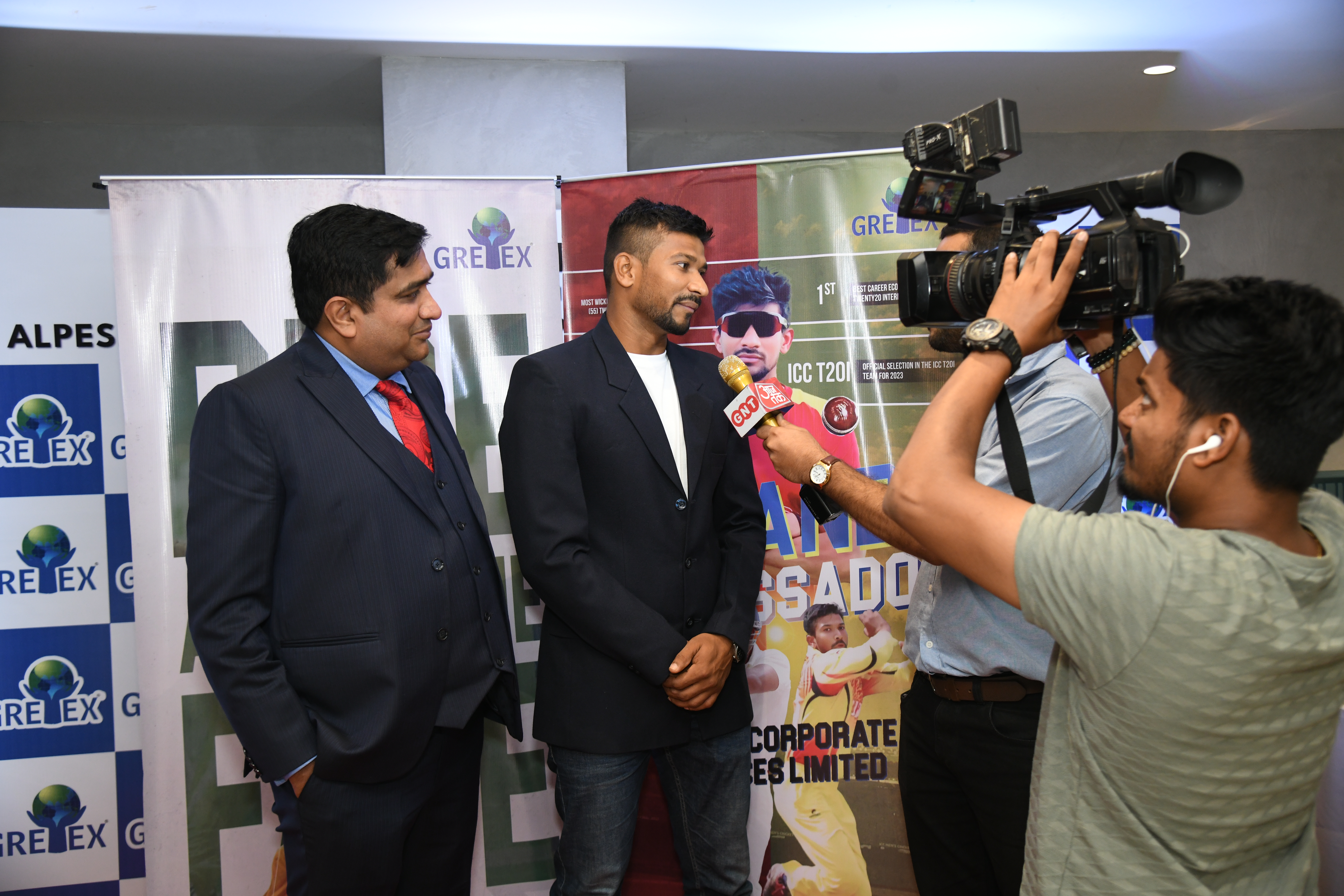 Alpesh Ramjani Signing