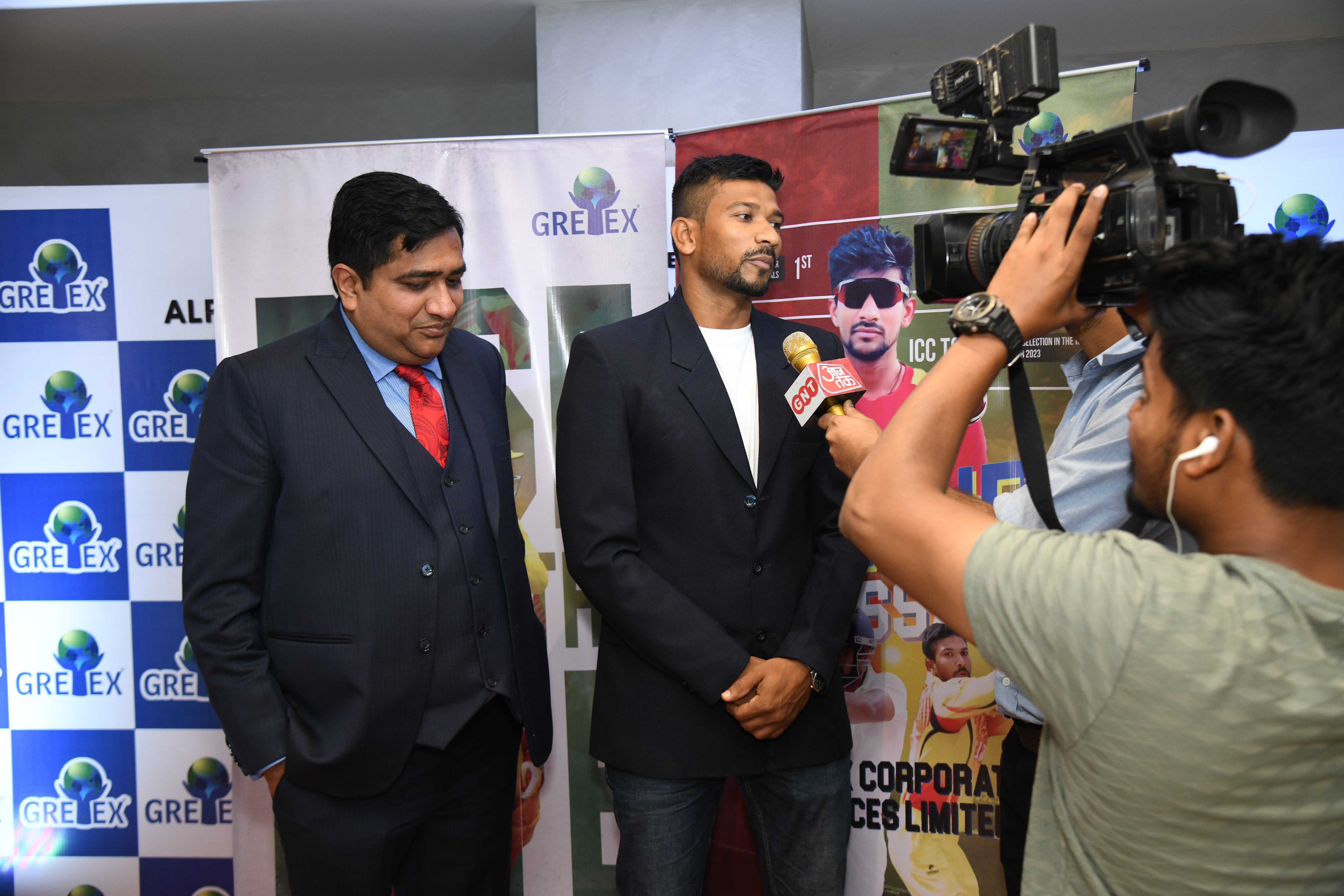 Alpesh Ramjani Signing