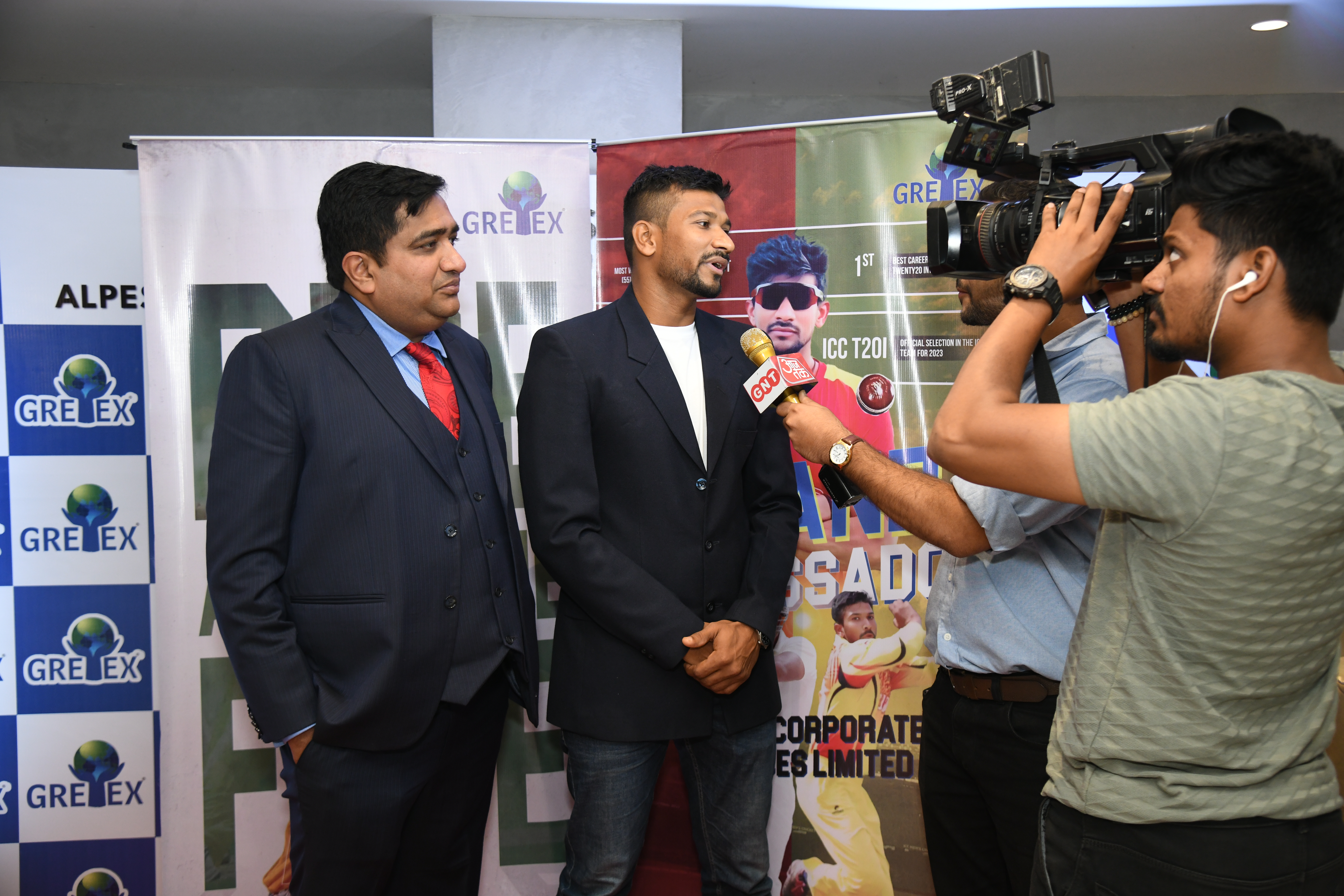 Alpesh Ramjani Signing