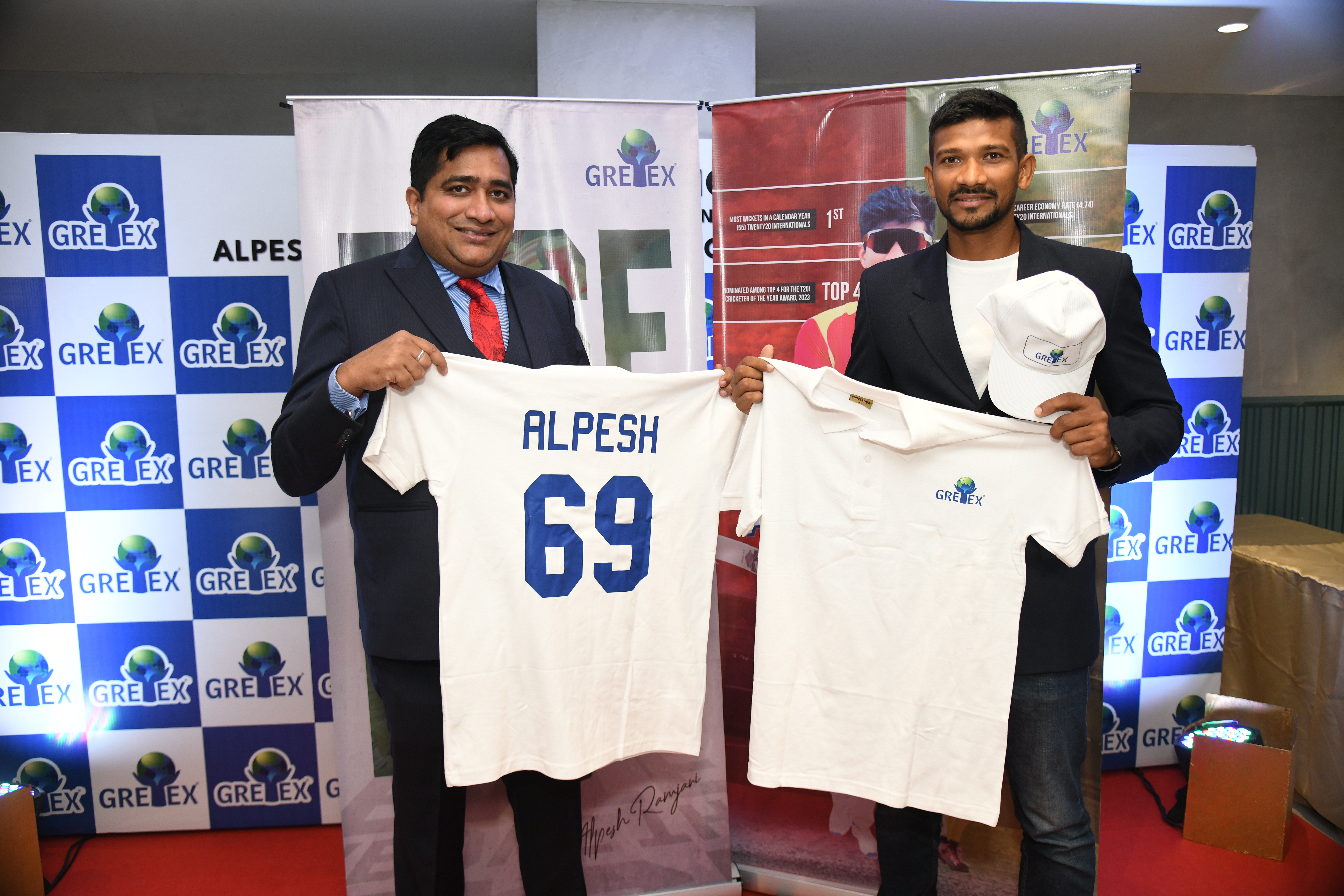 Alpesh Ramjani Signing