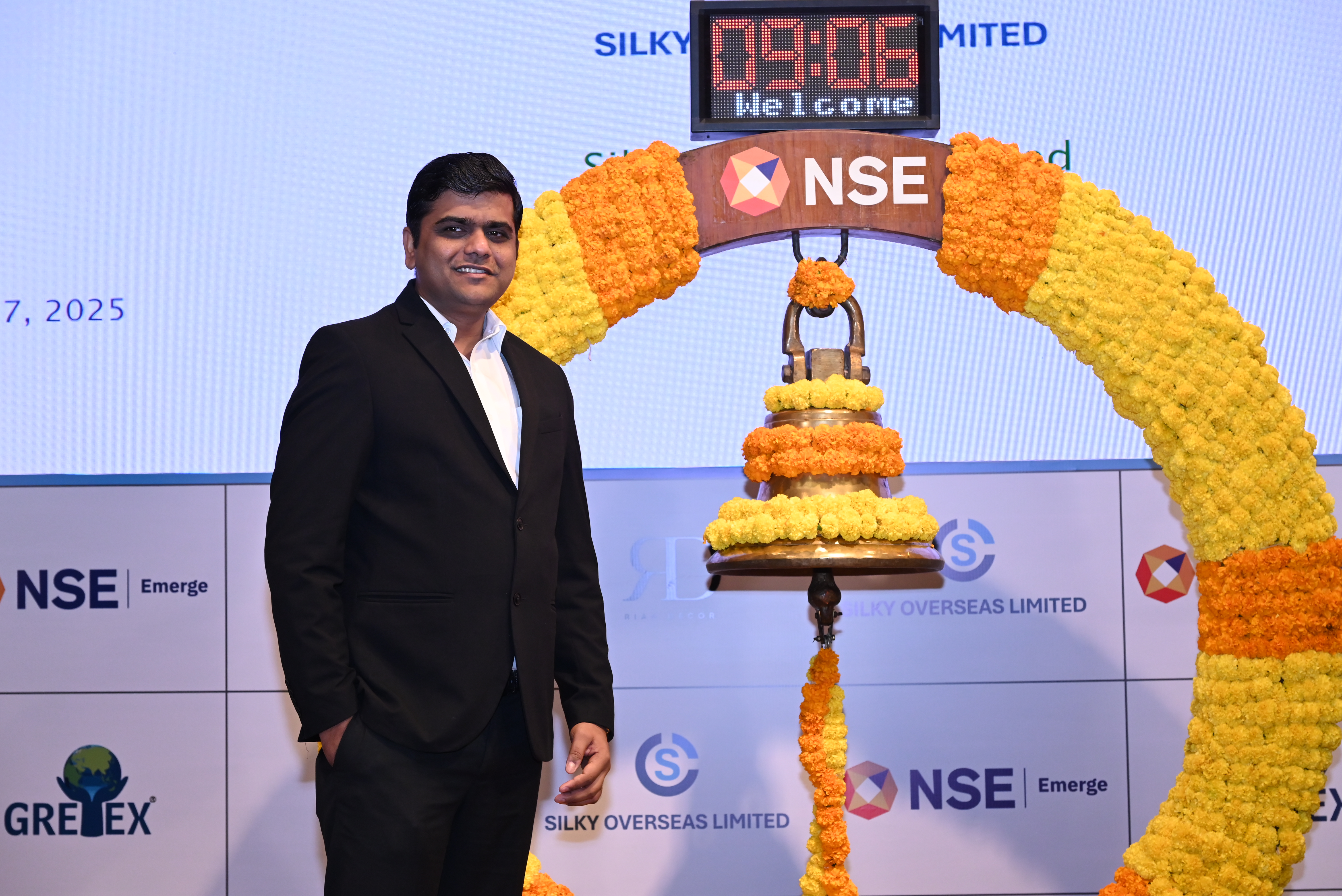 Silky Overseas Limited Listing Ceremony Photos