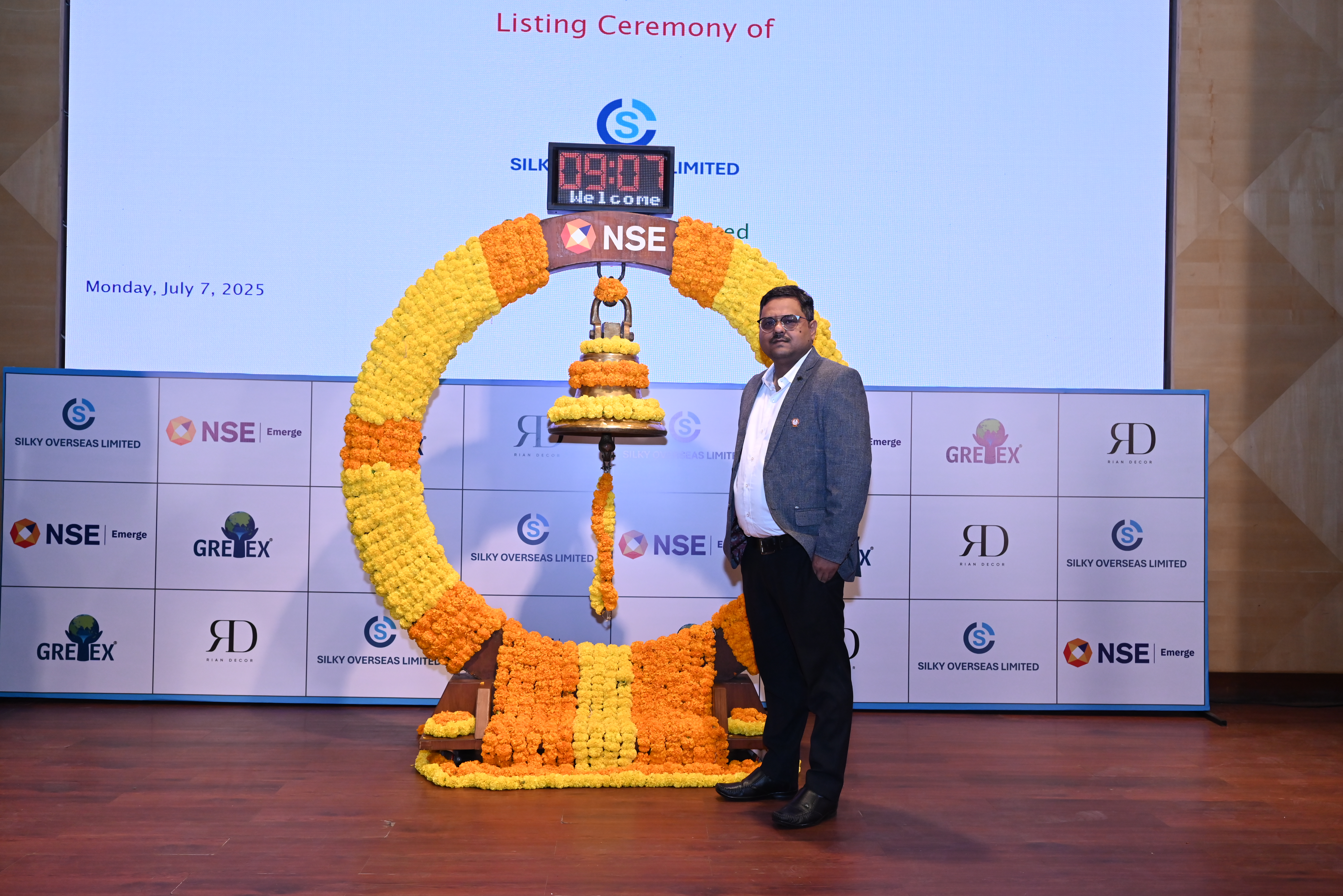 Silky Overseas Limited Listing Ceremony Photos