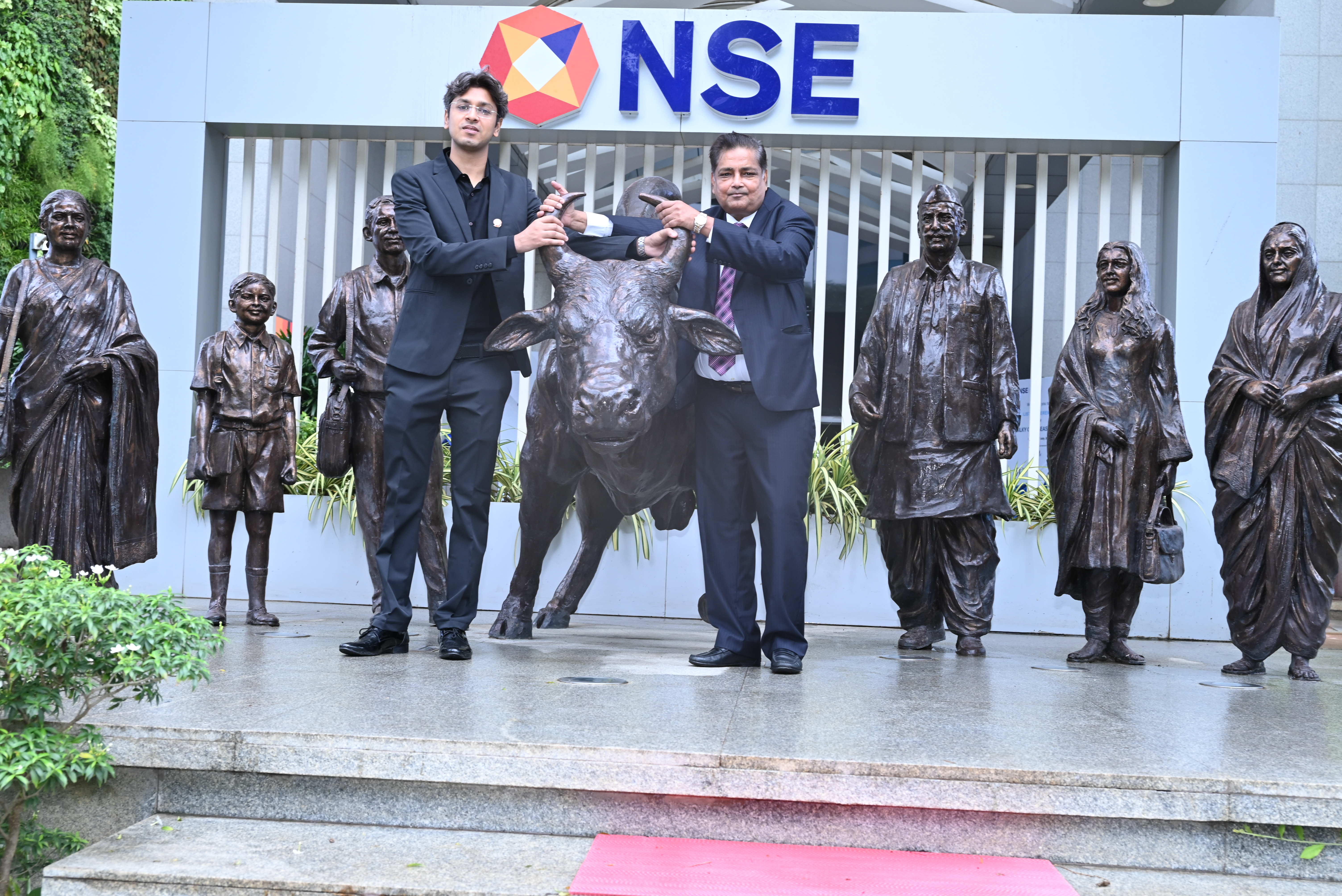 Silky Overseas Limited Listing Ceremony Photos