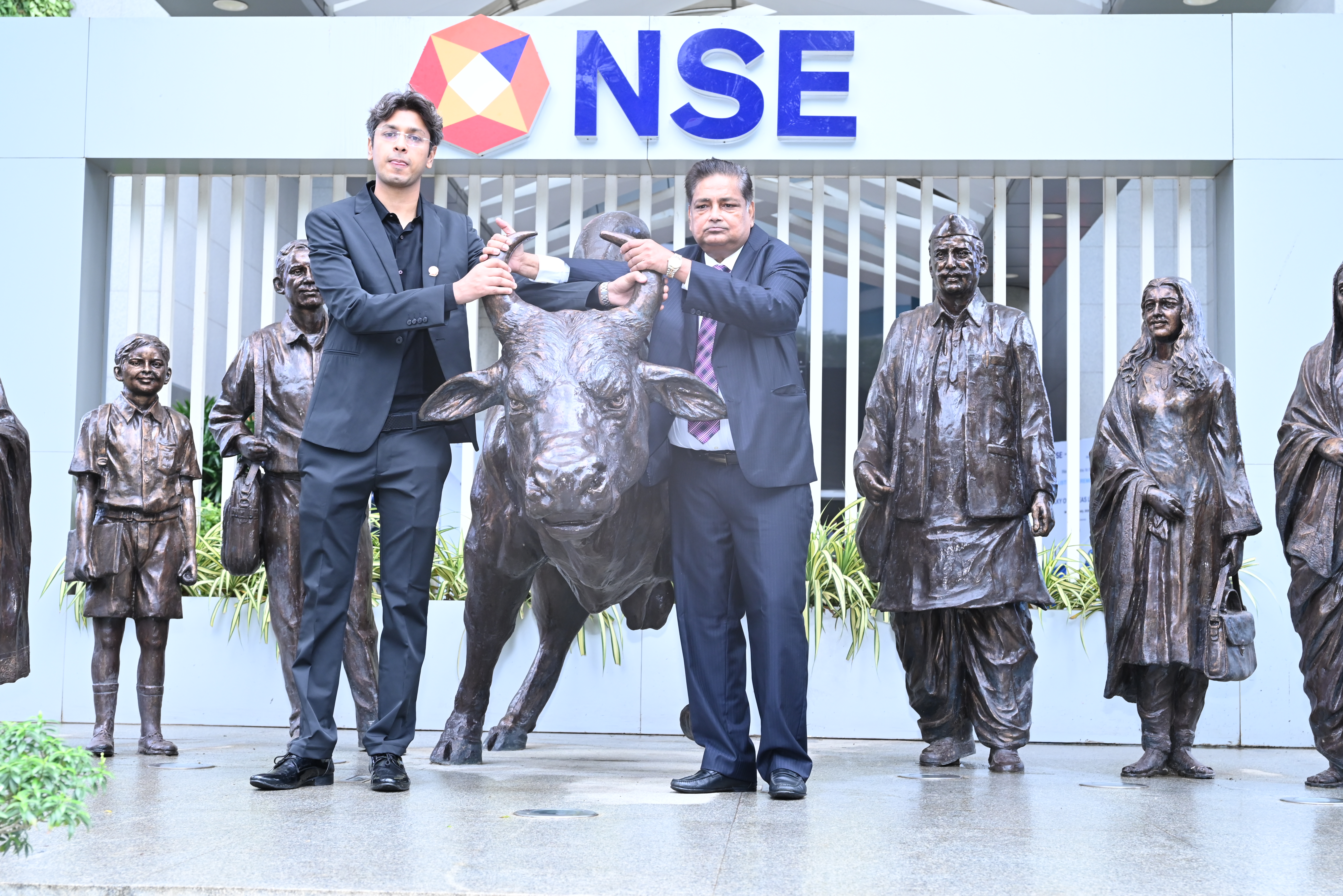 Silky Overseas Limited Listing Ceremony Photos