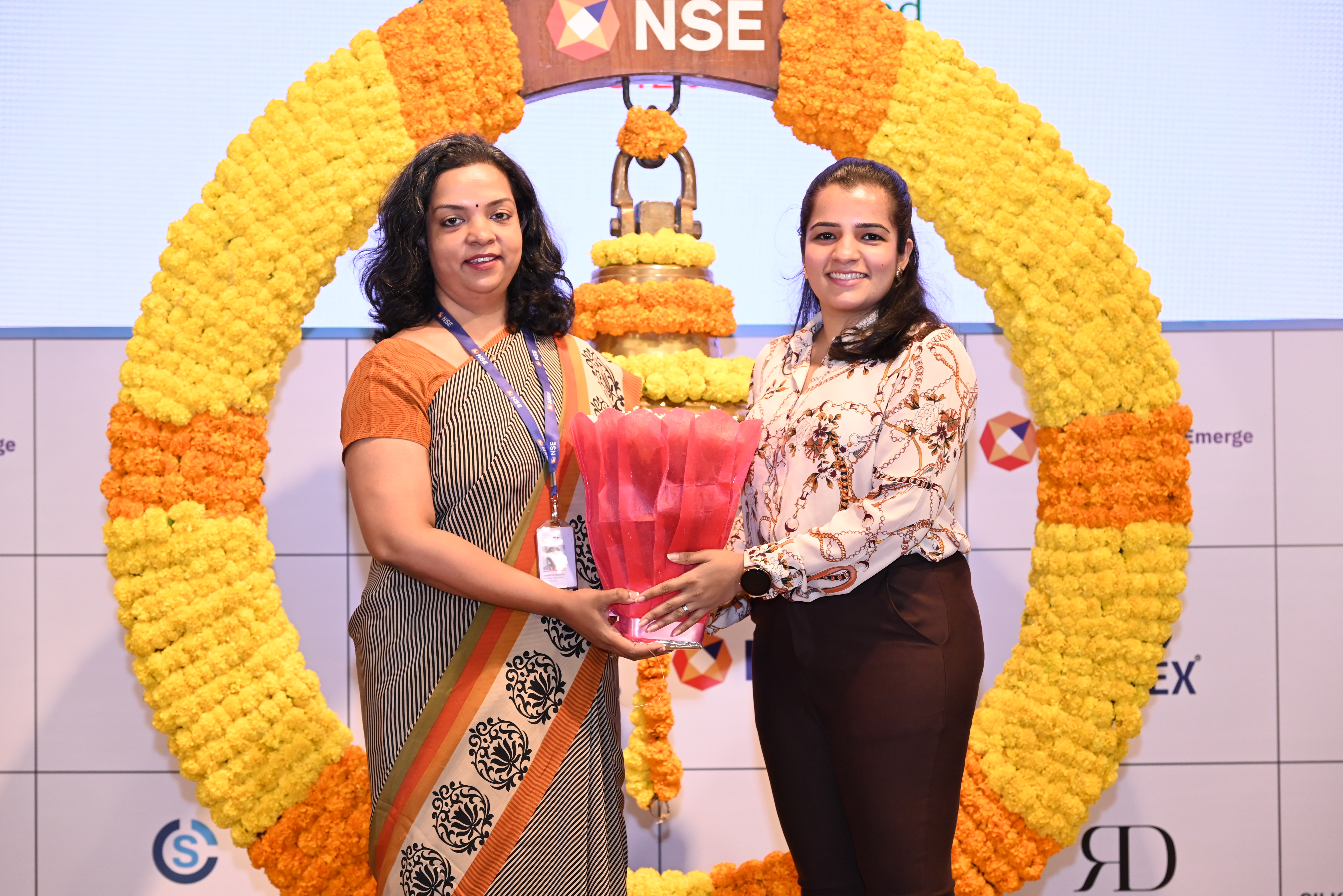 Silky Overseas Limited Listing Ceremony Photos