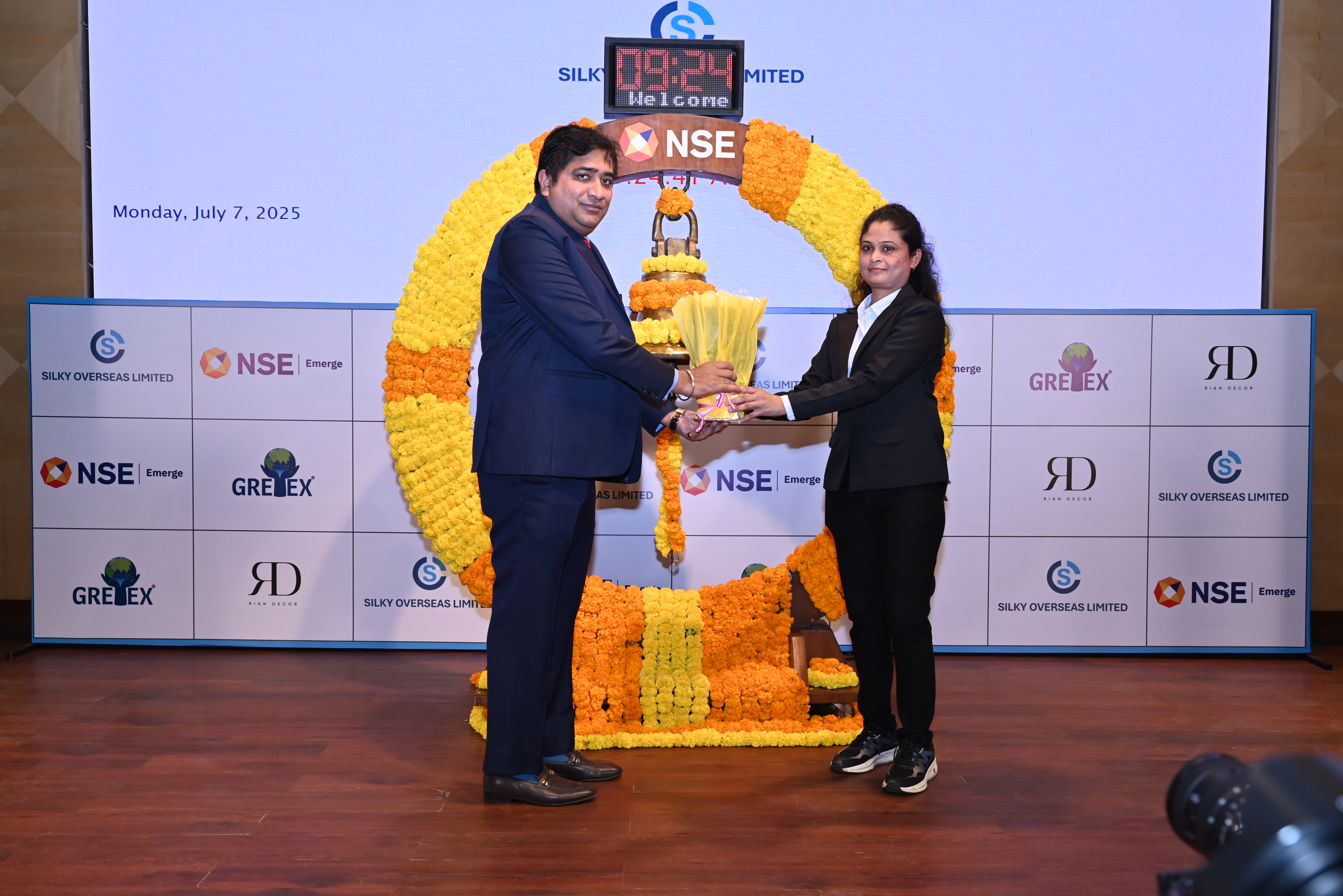 Silky Overseas Limited Listing Ceremony Photos