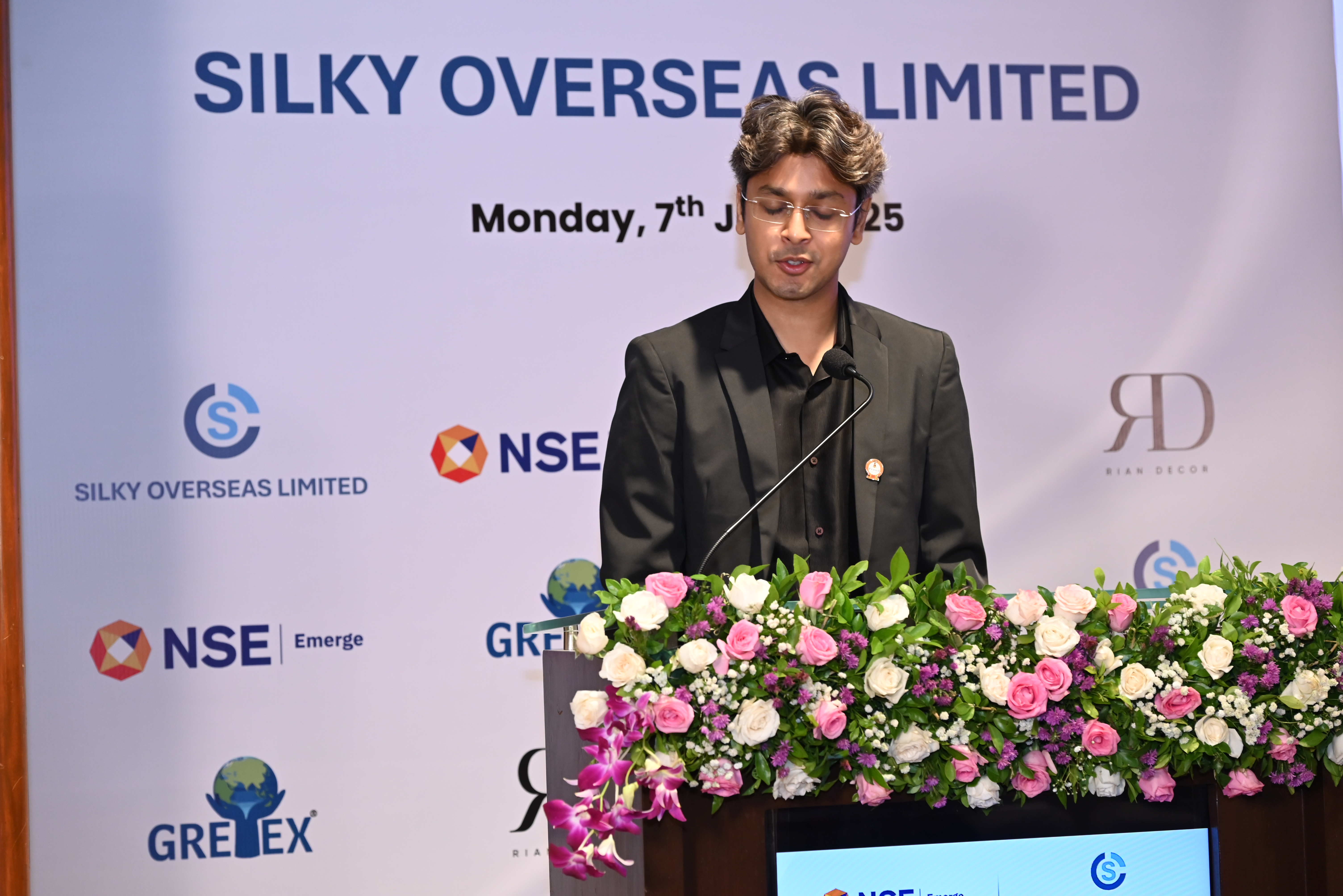 Silky Overseas Limited Listing Ceremony Photos