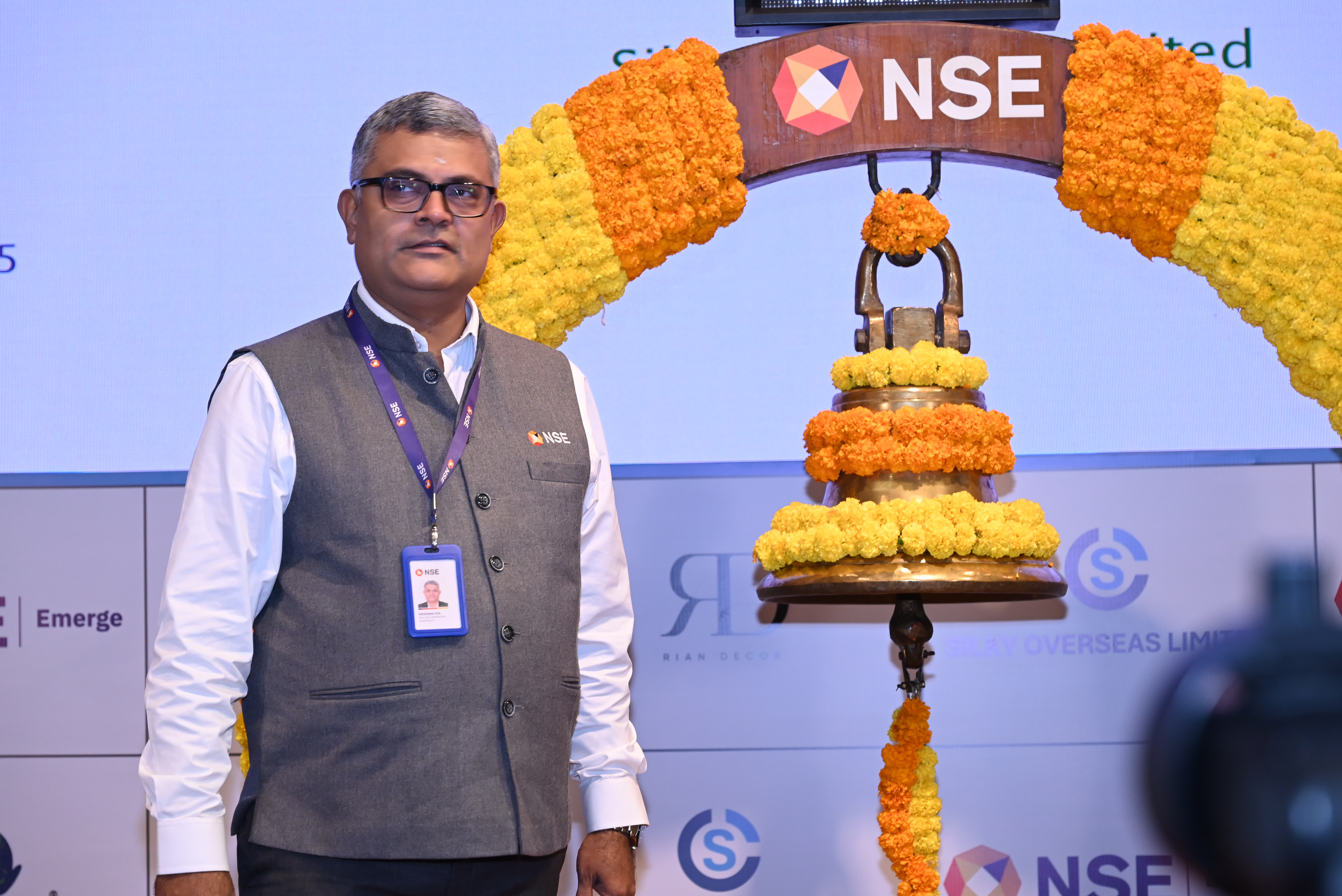 Silky Overseas Limited Listing Ceremony Photos