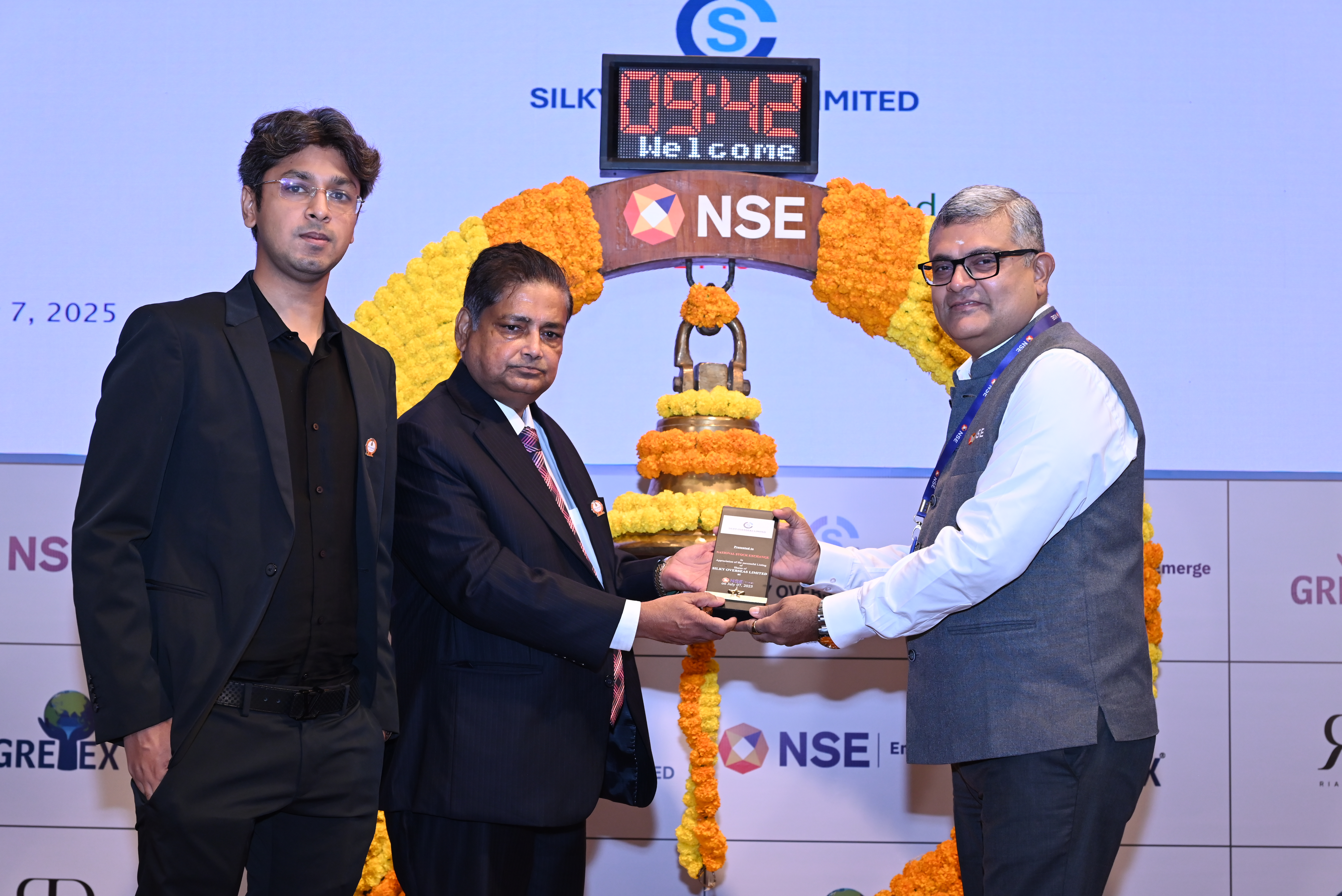 Silky Overseas Limited Listing Ceremony Photos