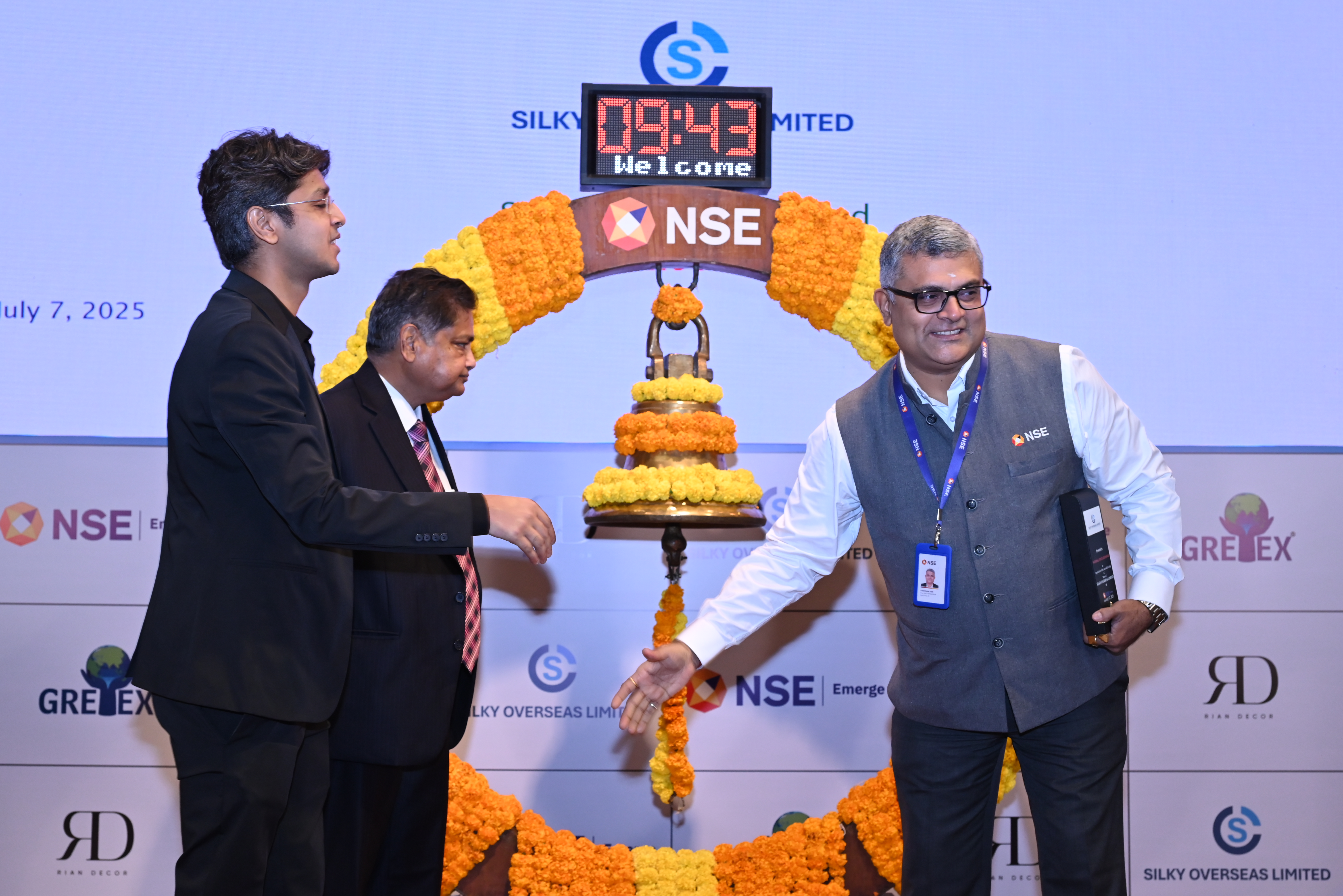 Silky Overseas Limited Listing Ceremony Photos